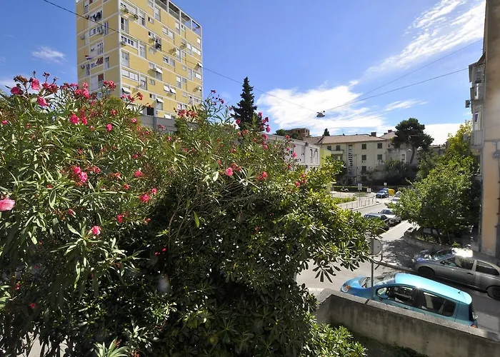 Appartement Rajna *