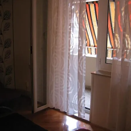 Rajna Apartmán *