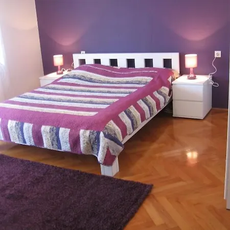 Rajna Apartmán